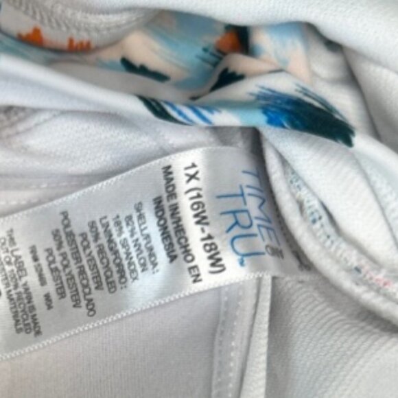 Time and Tru Strapless One Piece Swim Suit Size 1X - Picture 3 of 3